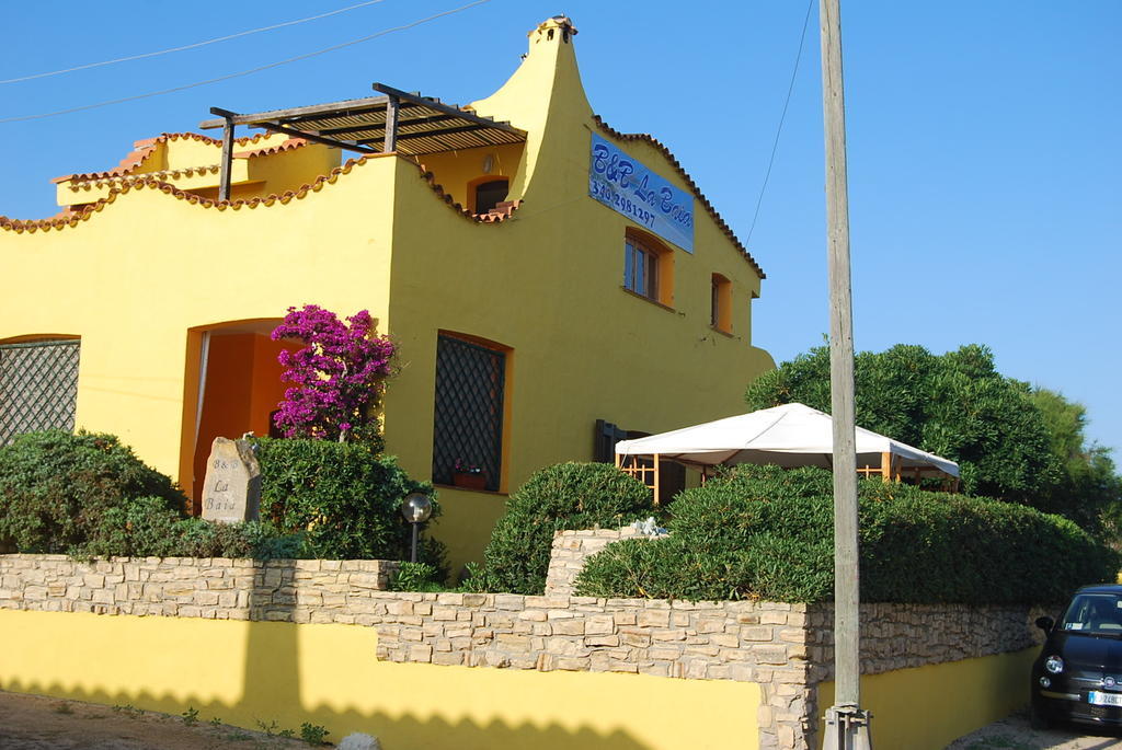 La Baia Apartments Sa Rocca Tunda Exteriör bild